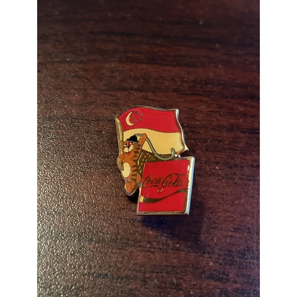 Vintage 1988 Seoul Olympics Coca Cola Hodori Tiger Singapore Flag Lapel Pin‎